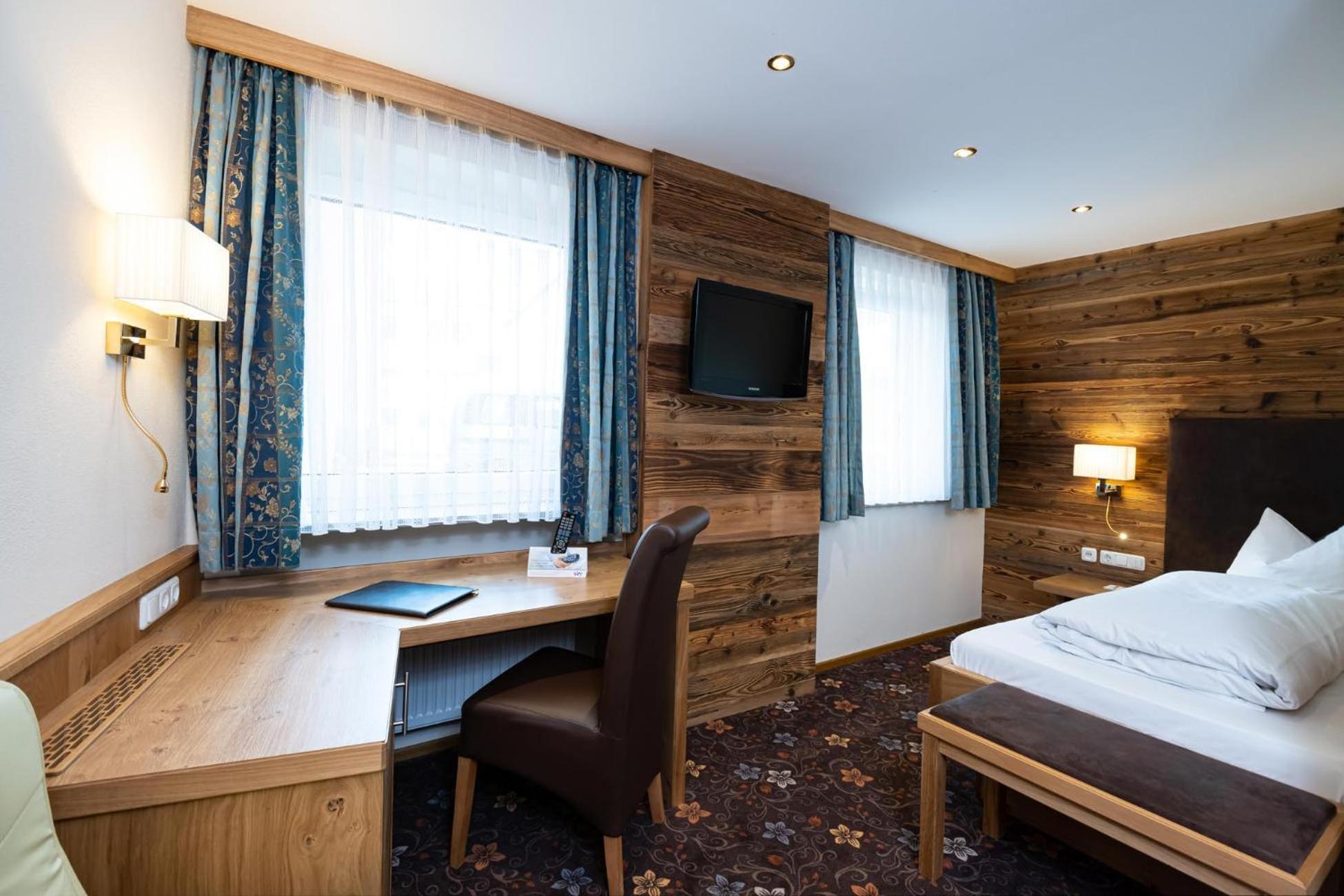 Hotel Randsbergerhof Кам Экстерьер фото